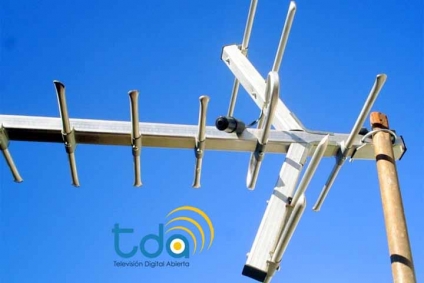 Comienza el apagón analógico. Los viejos "canales de aire" desaparecerán