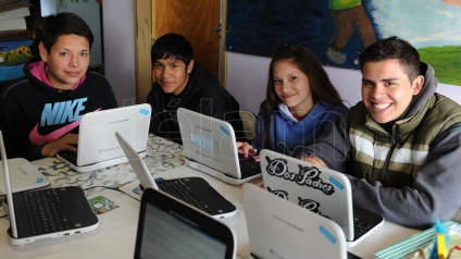 Se invertirán US$445 millones para proveer de Internet a todas las escuelas del país