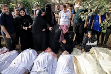 Mueren más de 80 palestinos en ataques de Israel en Gaza